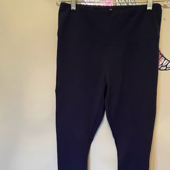 Women's White House Black Market Leggings -Slimming Leggings - Picture 1 of 5